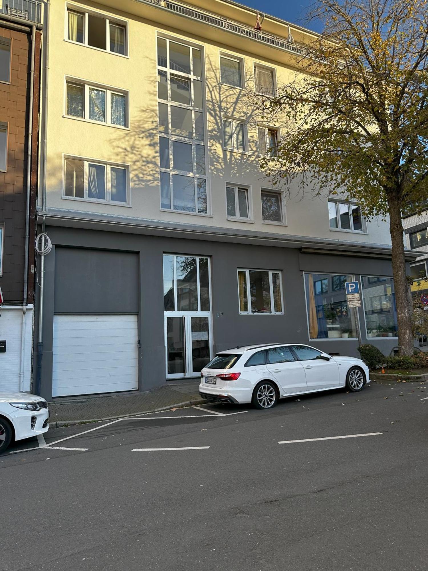 Rtr Essen - Fuer Bis Zu 8 Personen - Voll Ausgestattet - Zentral Limbecker Platz - Messe - Uniklinikum - Smart Tv - Modern Apartment Екстериор снимка