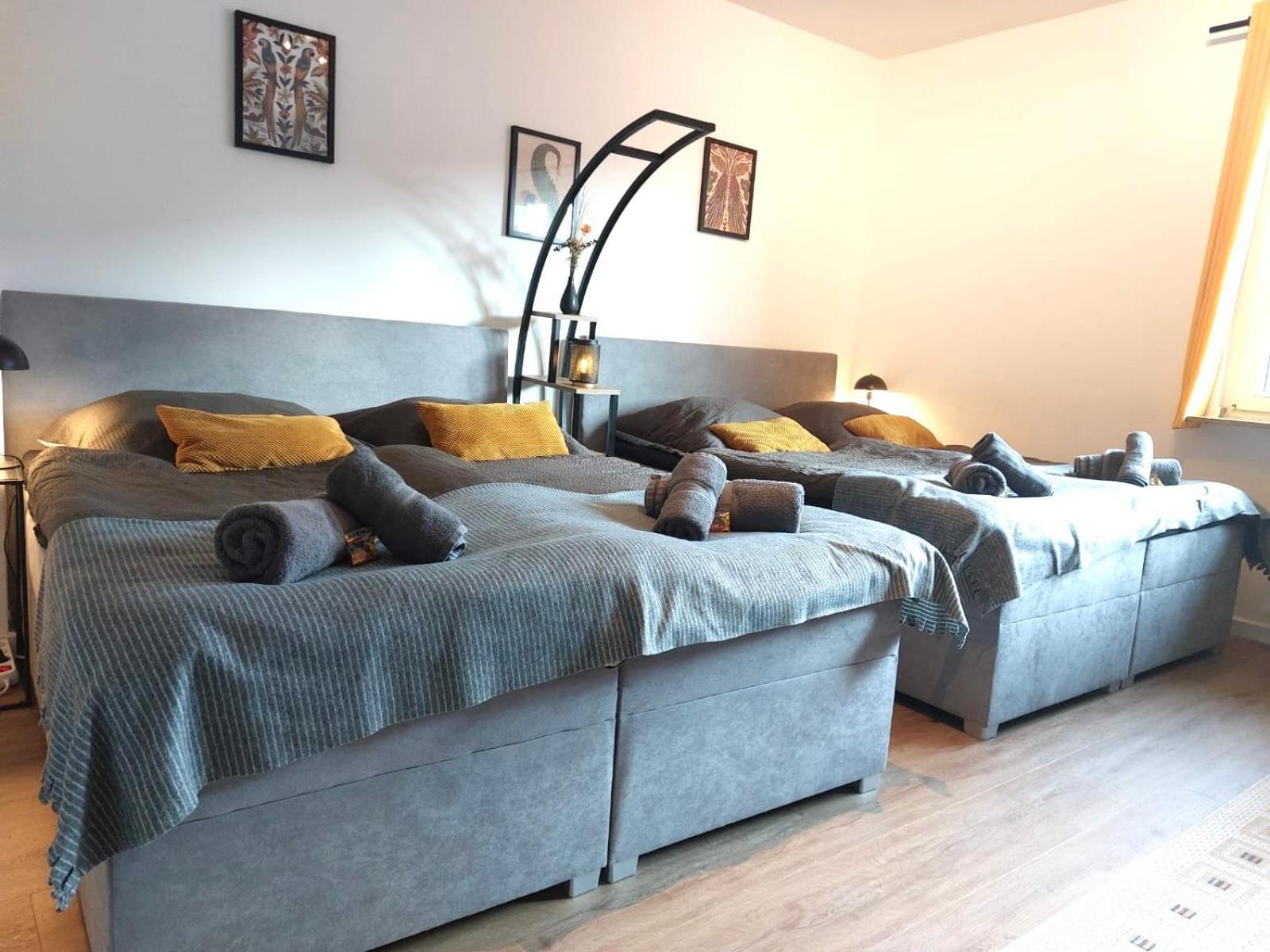 Rtr Essen - Fuer Bis Zu 8 Personen - Voll Ausgestattet - Zentral Limbecker Platz - Messe - Uniklinikum - Smart Tv - Modern Apartment Екстериор снимка