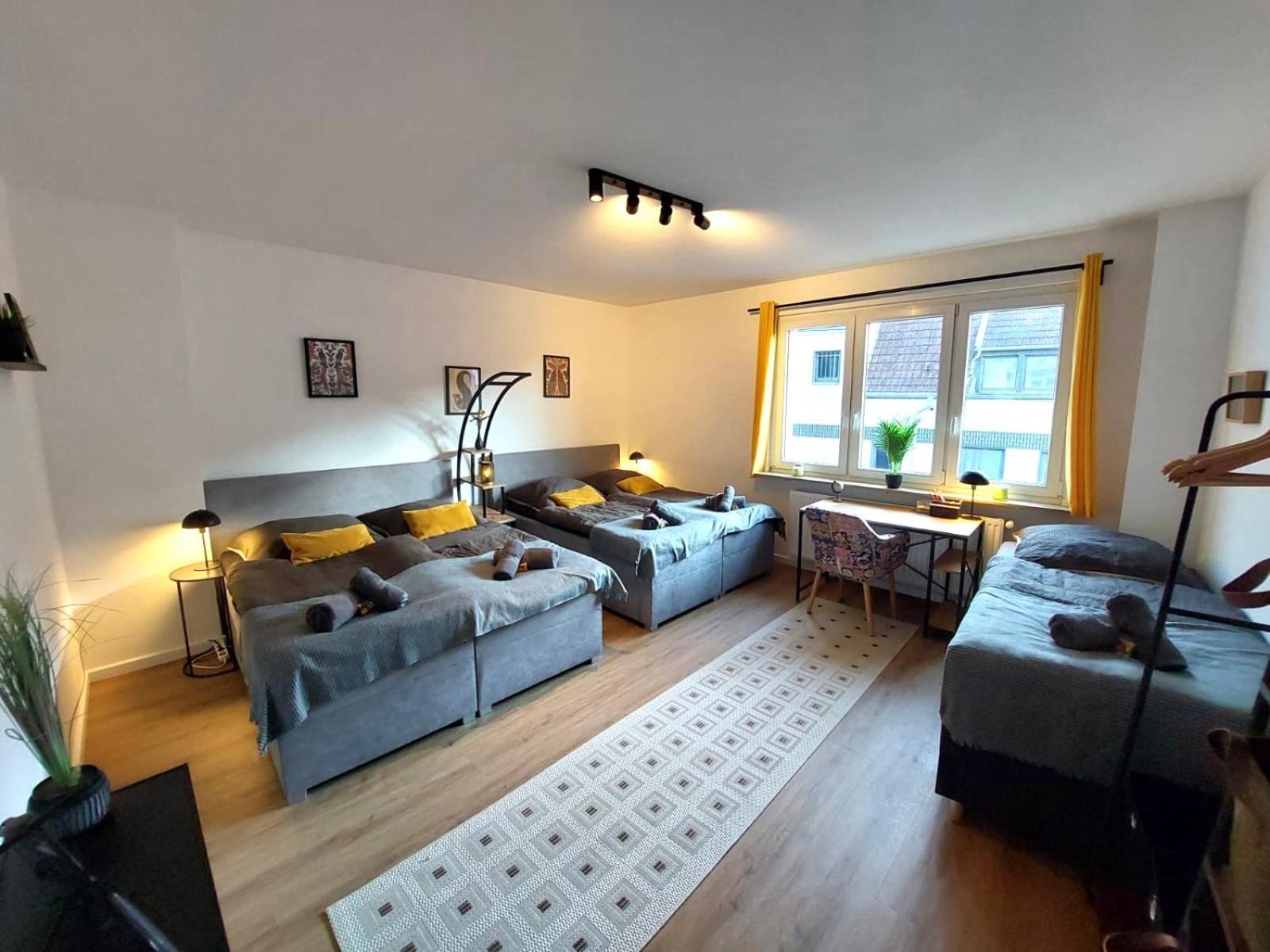 Rtr Essen - Fuer Bis Zu 8 Personen - Voll Ausgestattet - Zentral Limbecker Platz - Messe - Uniklinikum - Smart Tv - Modern Apartment Екстериор снимка