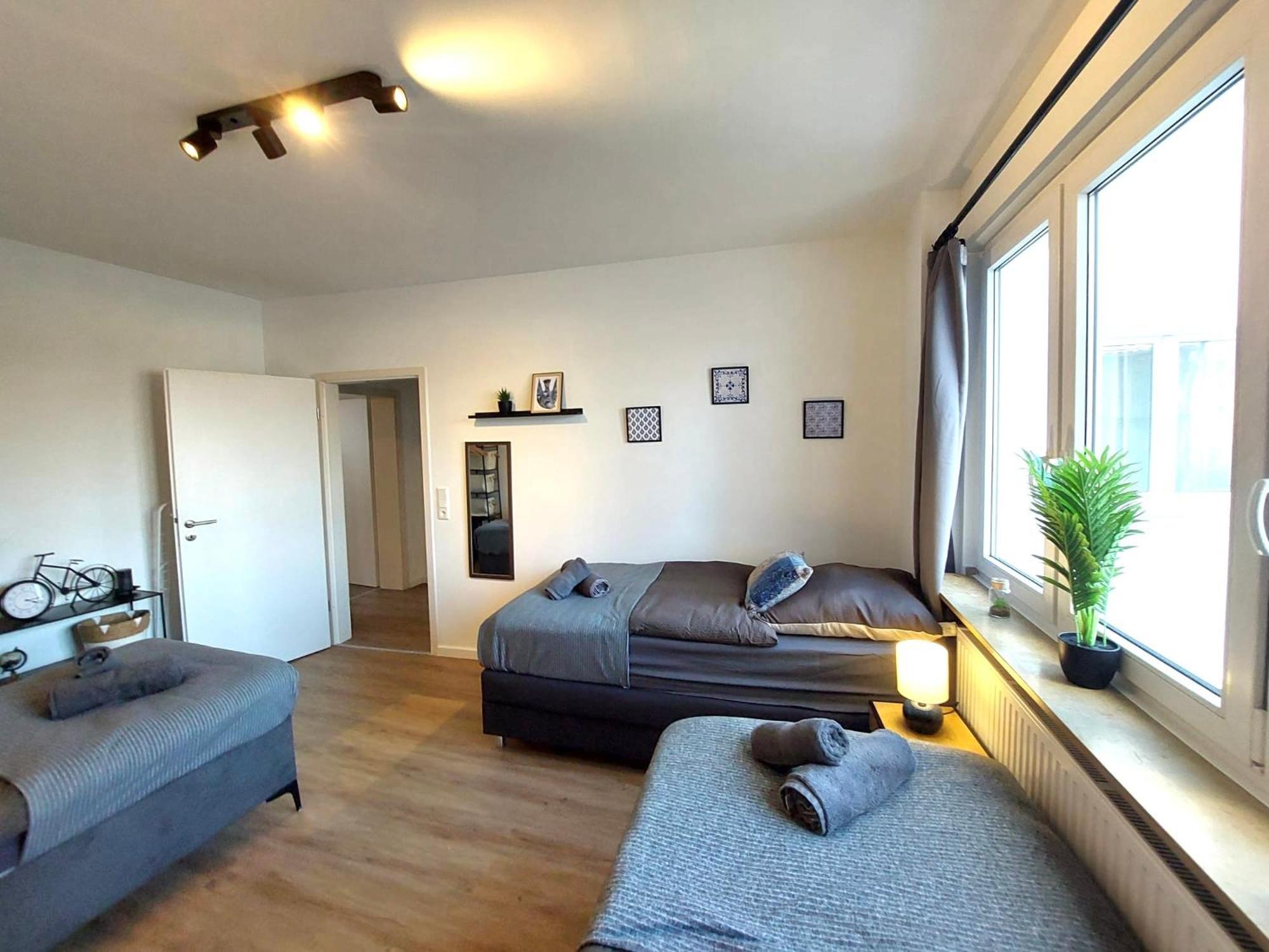 Rtr Essen - Fuer Bis Zu 8 Personen - Voll Ausgestattet - Zentral Limbecker Platz - Messe - Uniklinikum - Smart Tv - Modern Apartment Екстериор снимка