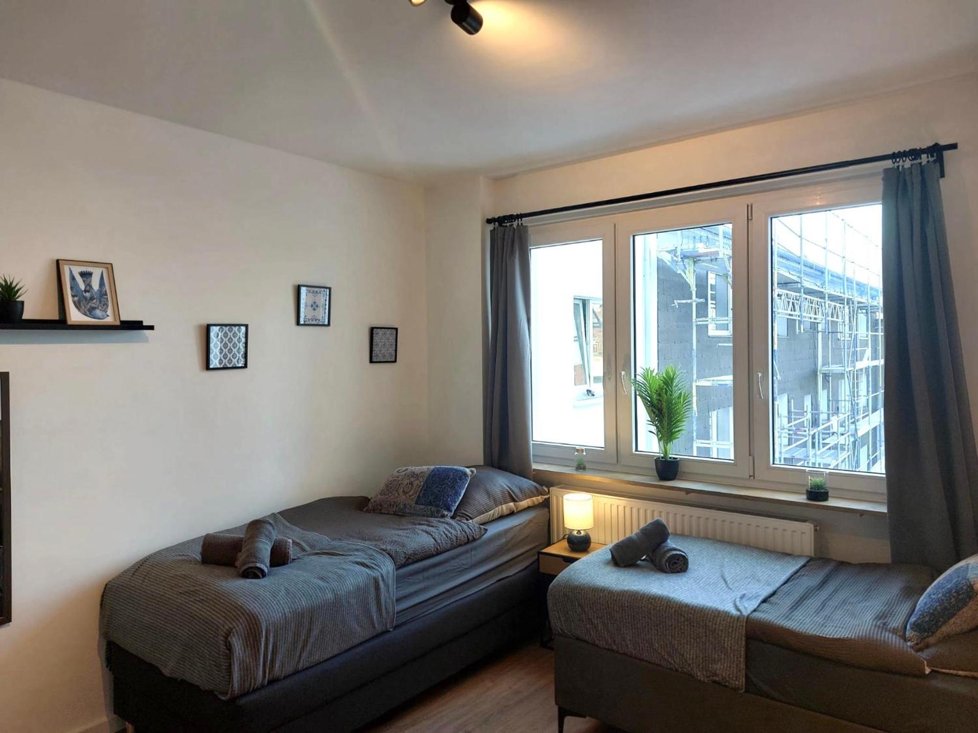 Rtr Essen - Fuer Bis Zu 8 Personen - Voll Ausgestattet - Zentral Limbecker Platz - Messe - Uniklinikum - Smart Tv - Modern Apartment Екстериор снимка